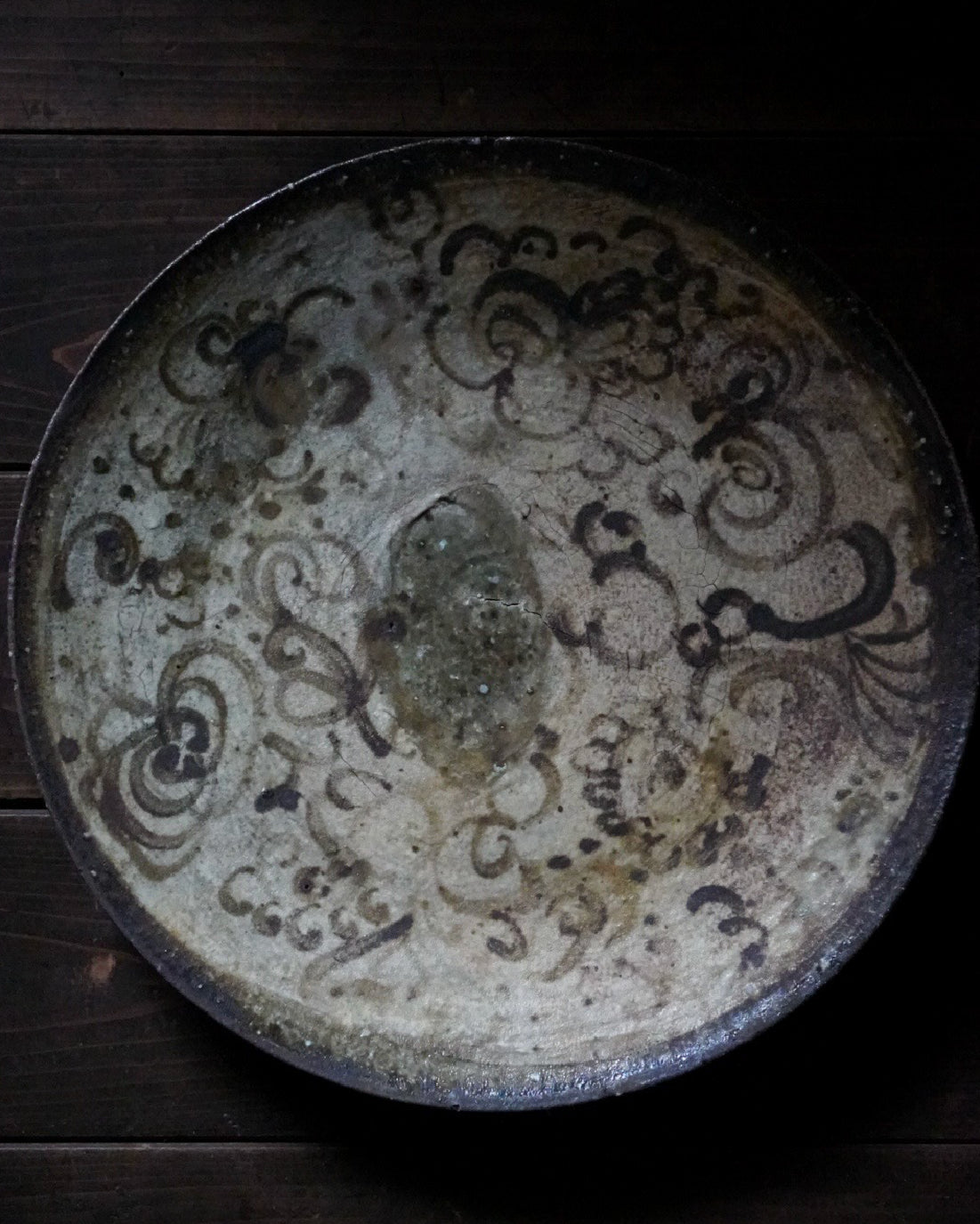 Bamboo Ash Iron Patterned Large Plate